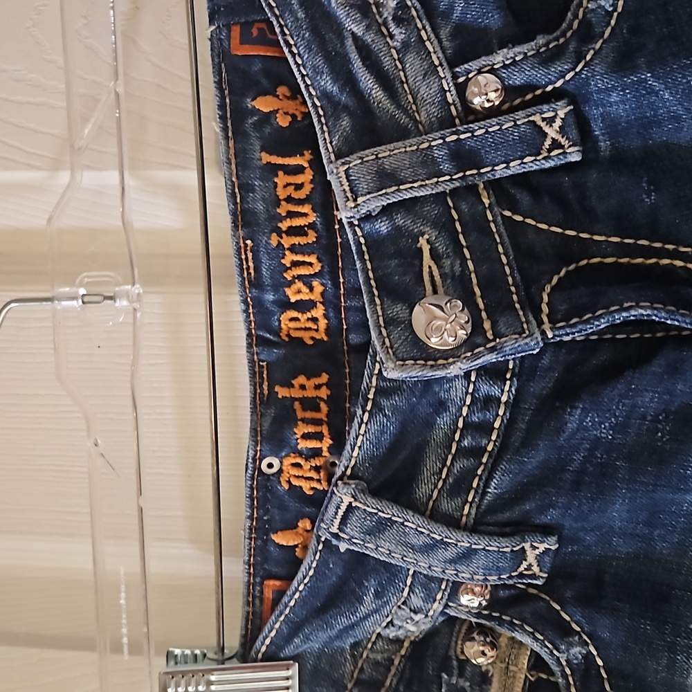 Jeans - Picture 2 of 4